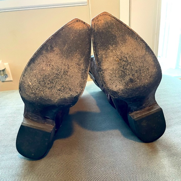 Idyllwind Distressed Leather Cowboy Boots - Picture 4 of 6